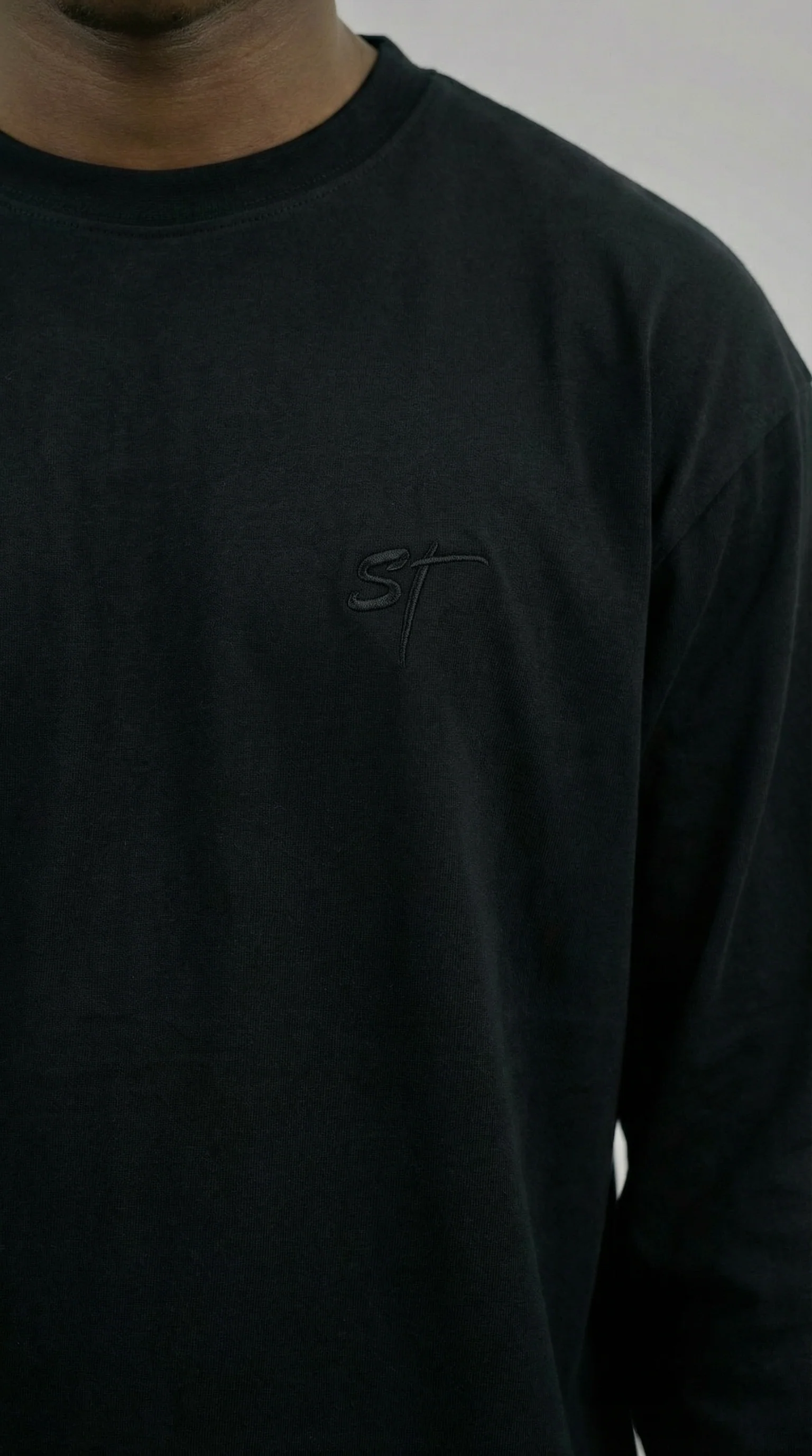 STSL® Longsleeve – Blackout (220 GSM) - Image 4